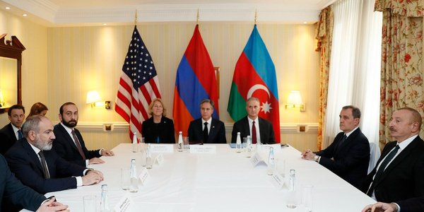 Мирні переговори між Азербайджаном і Вірменією стартували у США